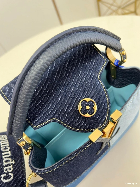 First bag ru LOUIS CAPUCINES VUITTON MINI 0713